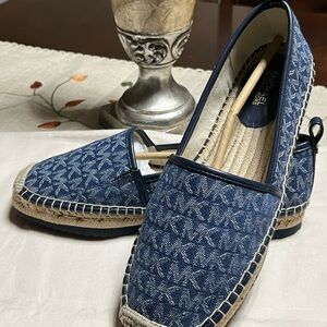 Michael Kors Blue Patterned Loafers